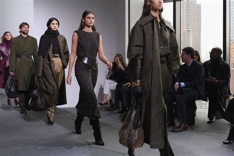 Watch the Michael Kors Runway Show Live 